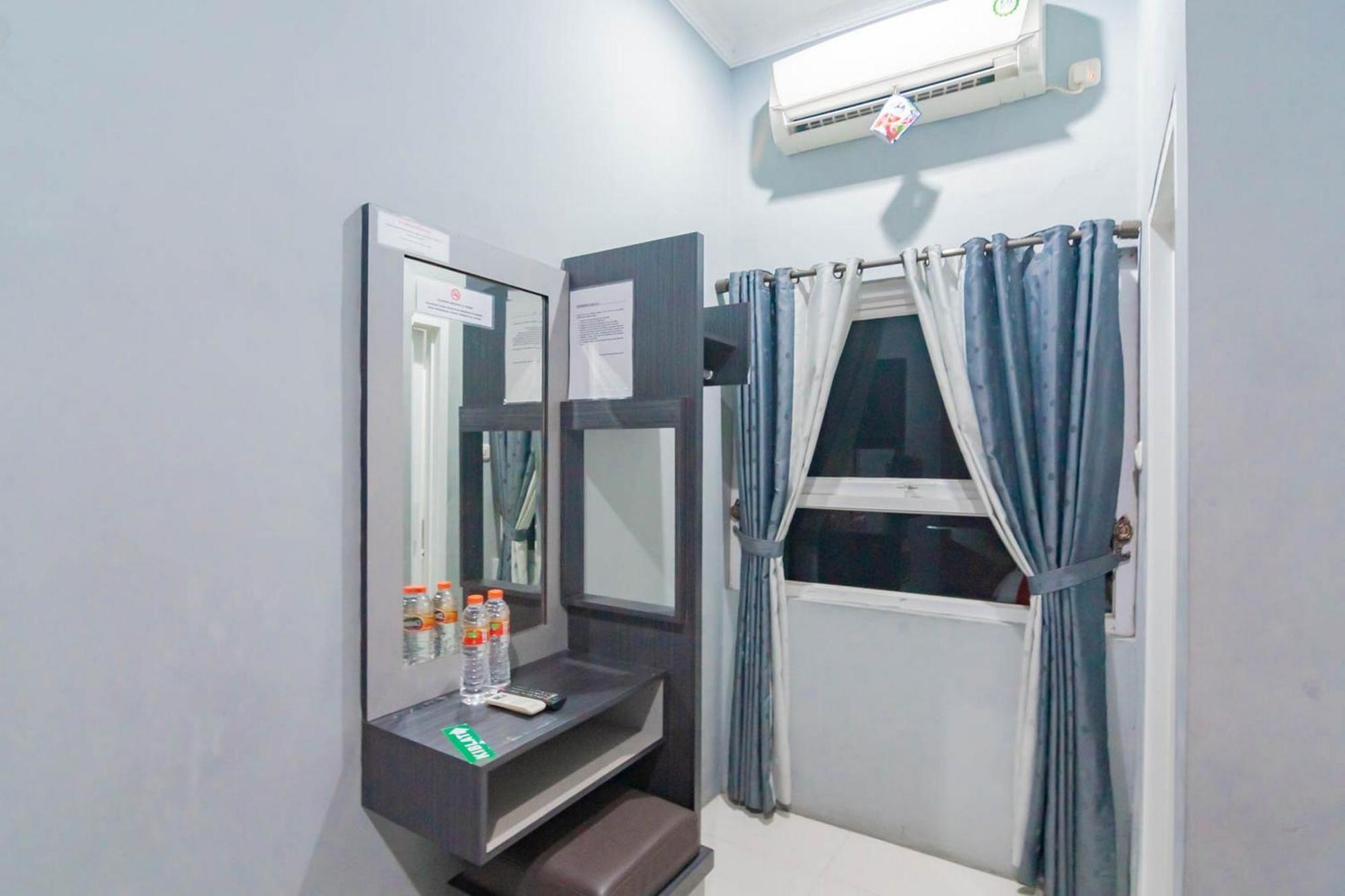 Reddoorz Resort Premium @ Sangkan Hurip Kuningan Exterior foto